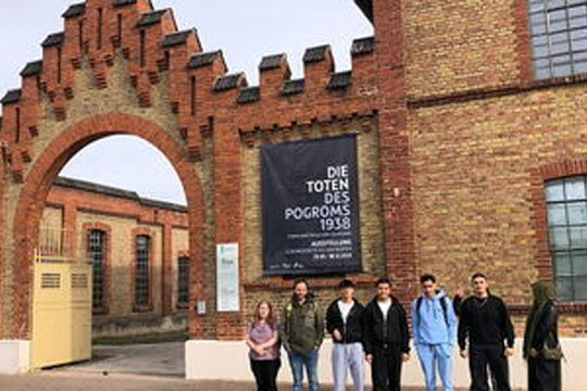 Exkursion des Jahrgangs 9 zur Gedenkstätte Osthofen